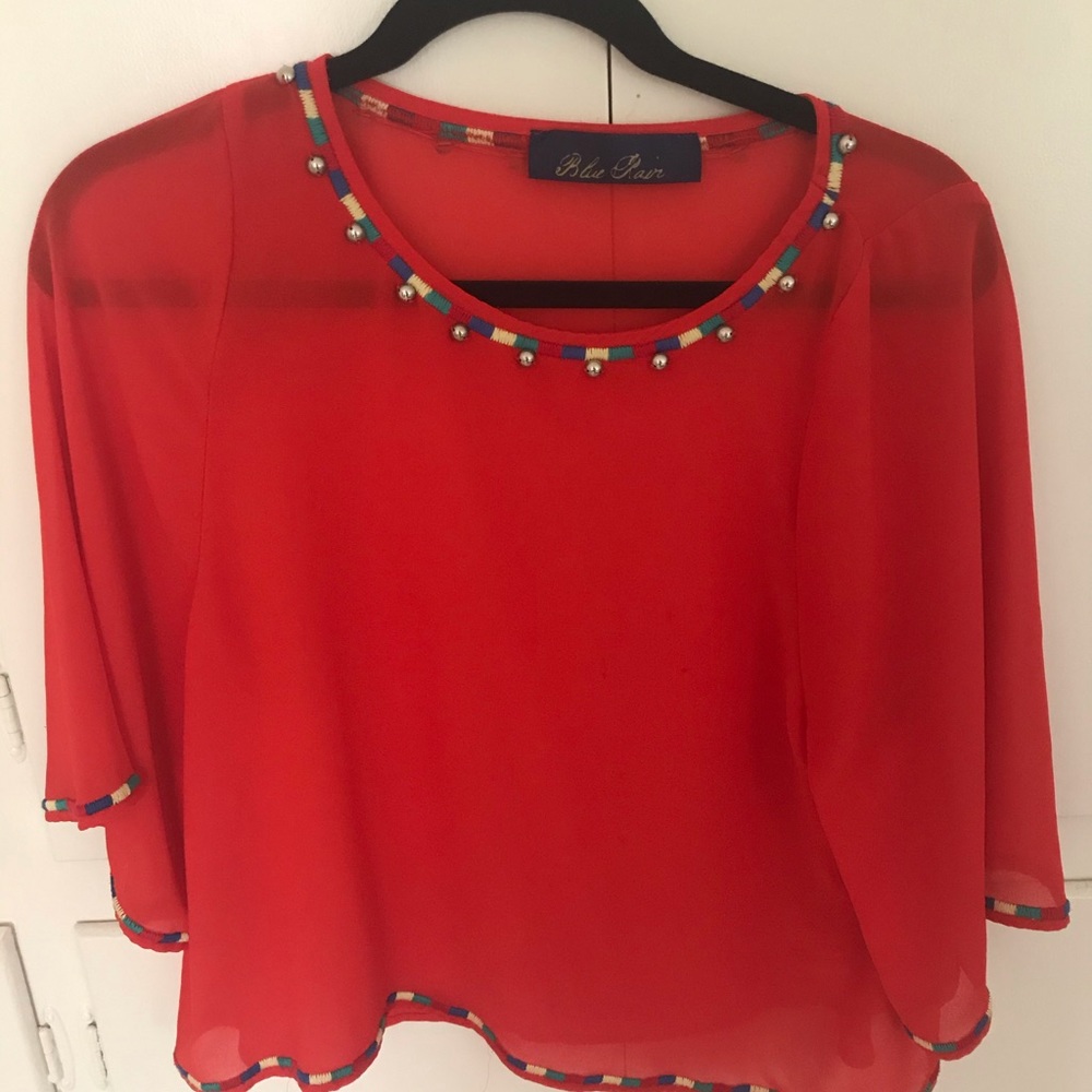 Billowy cute top